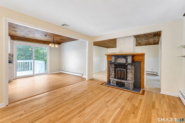 165 Colchester Avenue, East Hampton, CT 06424