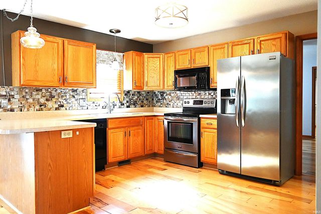 5630 Cutters Creek, Fort Wayne, IN 46835