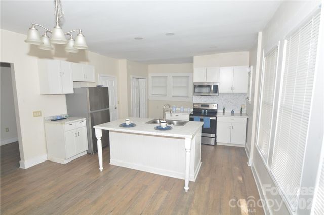 4101 Gossett Avenue, Charlotte, NC 28208
