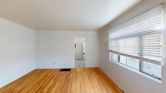 1003 Carlisle Boulevard SE, Albuquerque, NM 87106
