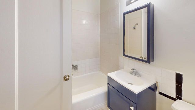 1003 Carlisle Boulevard SE, Albuquerque, NM 87106