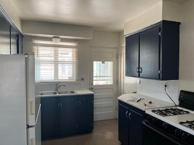 1003 Carlisle Boulevard SE, Albuquerque, NM 87106