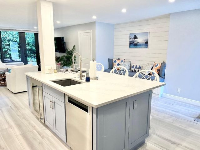 1556 S Ocean Lane 103, Fort Lauderdale, FL 33316