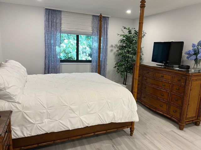 1556 S Ocean Lane 103, Fort Lauderdale, FL 33316