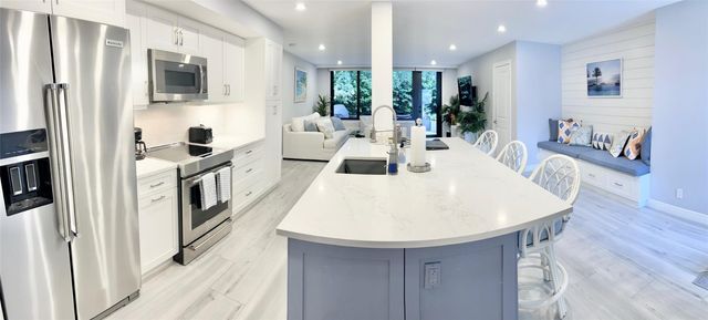 1556 S Ocean Lane 103, Fort Lauderdale, FL 33316