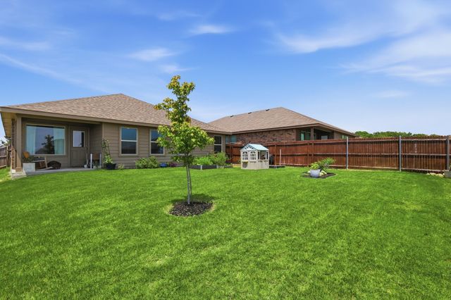 9200 Desertrock Road, Fort Worth, TX 76131