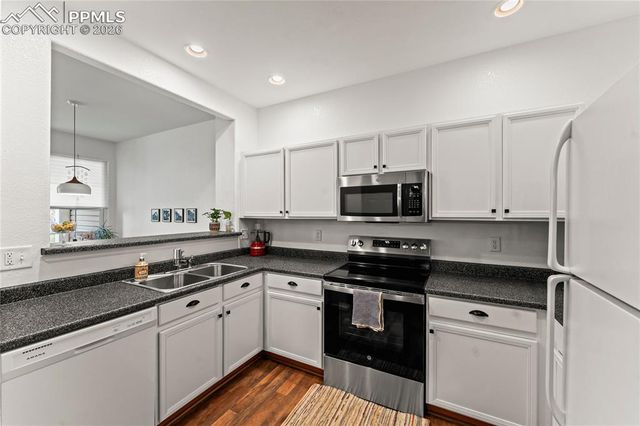 7362 Sandy Springs Point, Fountain, CO 80817