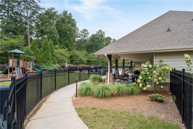 3946 Woodoats Circle, Buford, GA 30519