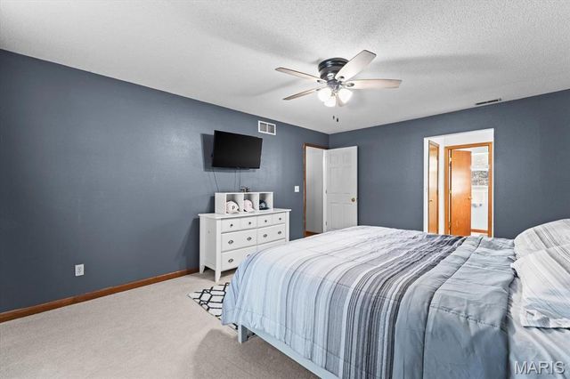 1 Larkspur Drive, New Baden, IL 62265