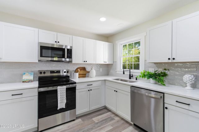 2315 Southside Boulevard, Beaufort, SC 29902