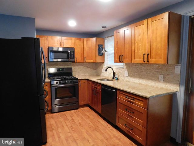 710 SCHOOL LN, Folcroft, PA 19032