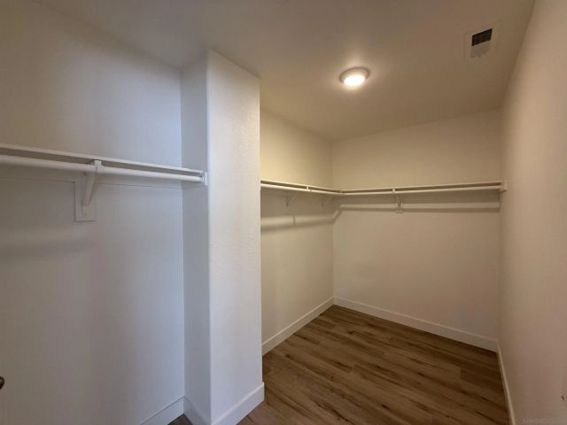 391 Connecticut, El Cajon, CA 92020