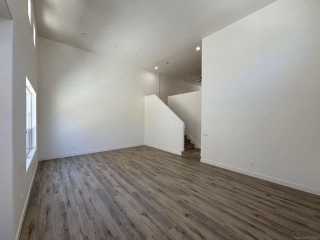 391 Connecticut, El Cajon, CA 92020