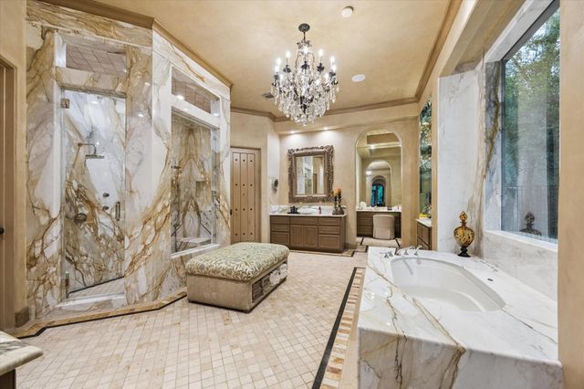 2 Lacewood Lane, Piney Point Village, TX 77024