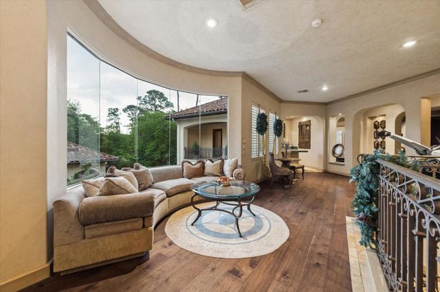 2 Lacewood Lane, Piney Point Village, TX 77024
