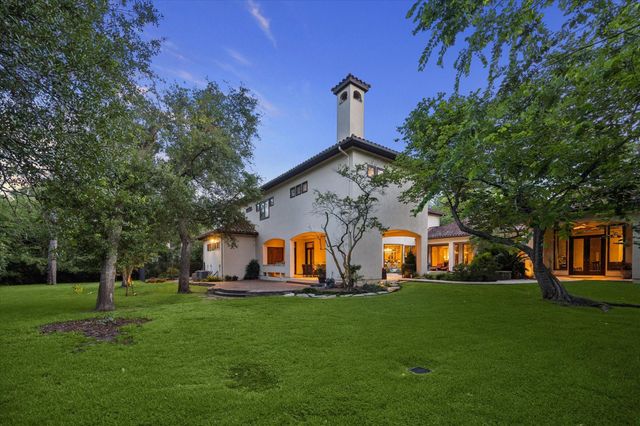 2 Lacewood Lane, Piney Point Village, TX 77024
