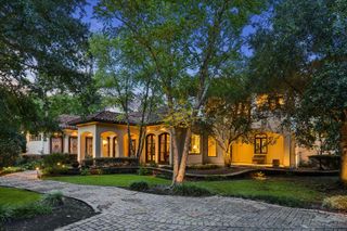 2 Lacewood Lane, Piney Point Village, TX 77024