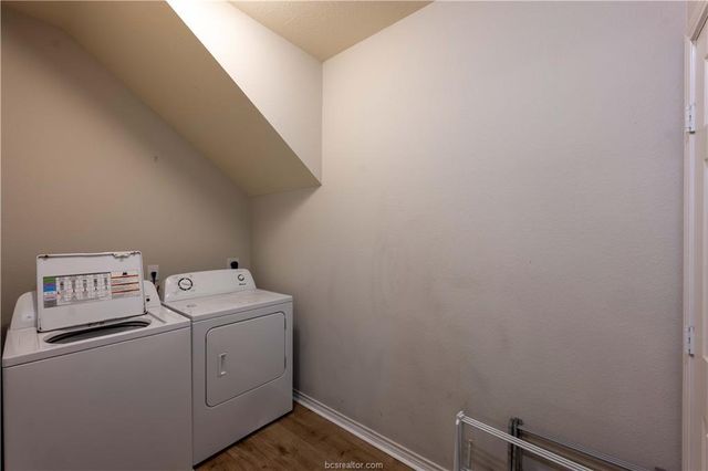 1133 Oney Hervey, College Station, TX 77840