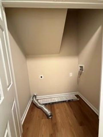 495 FAIRLANE Circle NW, Atlanta, GA 30331