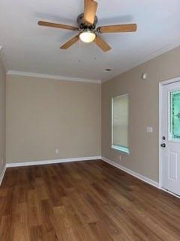 495 FAIRLANE Circle NW, Atlanta, GA 30331