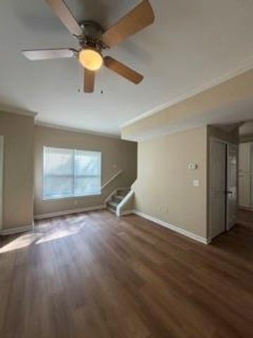 495 FAIRLANE Circle NW, Atlanta, GA 30331