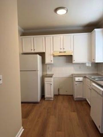 495 FAIRLANE Circle NW, Atlanta, GA 30331