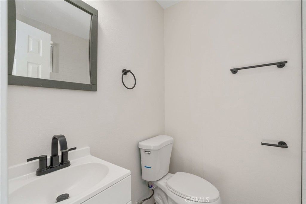 Image 12 of property listing at 2723 Iris Street, Riverside, CA 92507