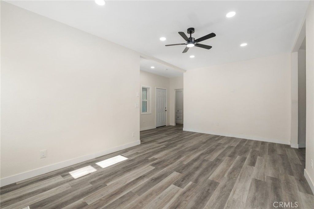 Image 18 of property listing at 2723 Iris Street, Riverside, CA 92507