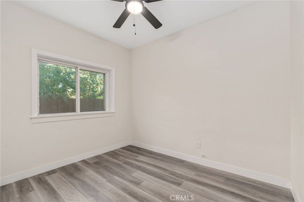 Image 21 of property listing at 2723 Iris Street, Riverside, CA 92507