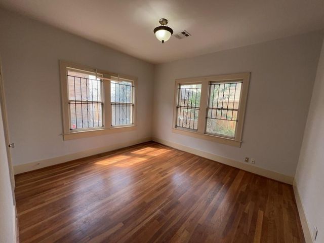 4716 Crawford Street, Houston, TX 77004