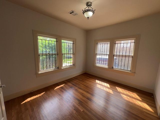 4716 Crawford Street, Houston, TX 77004