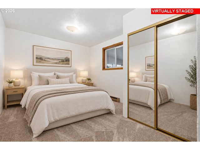 1424 T St, Springfield, OR 97477