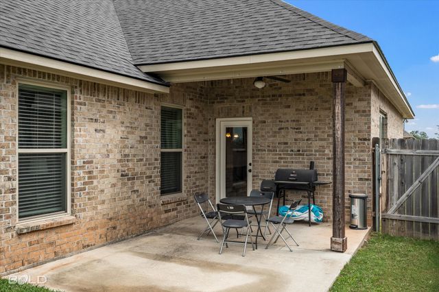 1965 Valdemar Place, Bossier City, LA 71112