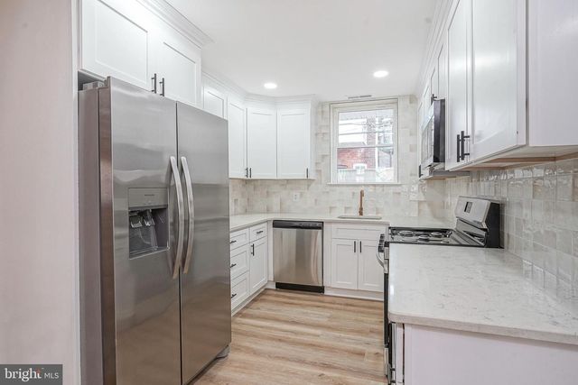 2042 SIGEL ST, Philadelphia, PA 19145