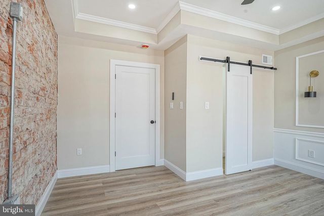 2042 SIGEL ST, Philadelphia, PA 19145