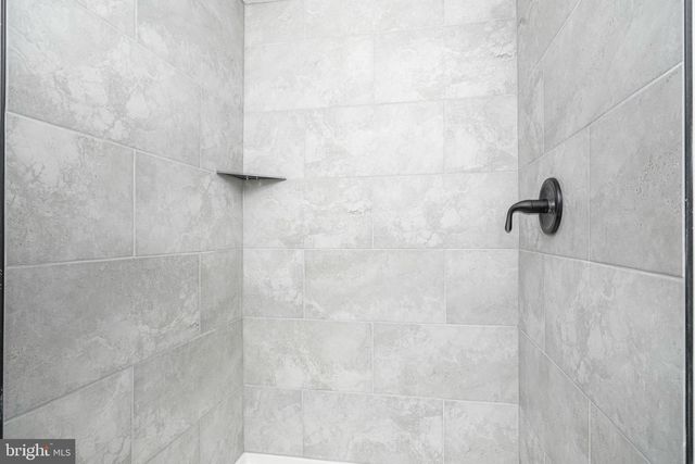 2042 SIGEL ST, Philadelphia, PA 19145