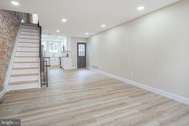 2042 SIGEL ST, Philadelphia, PA 19145