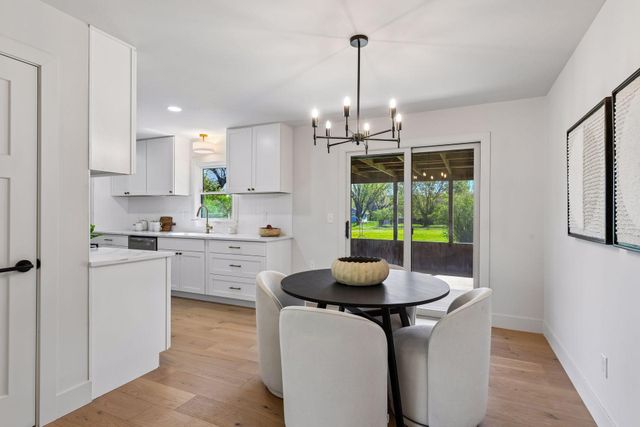 1610 Garland Lane N, Plymouth, MN 55447