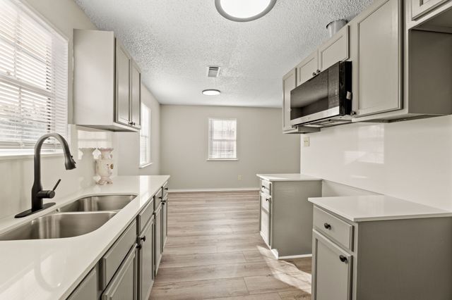 1503 Vermont Avenue, Dallas, TX 75216