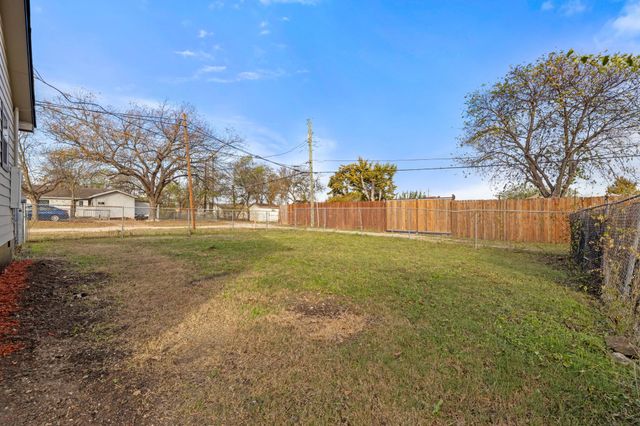 1503 Vermont Avenue, Dallas, TX 75216