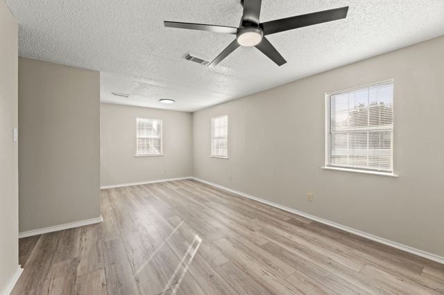 1503 Vermont Avenue, Dallas, TX 75216