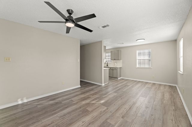 1503 Vermont Avenue, Dallas, TX 75216