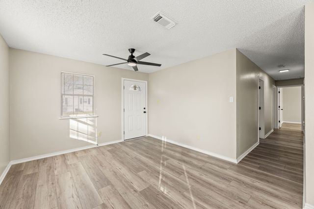 1503 Vermont Avenue, Dallas, TX 75216