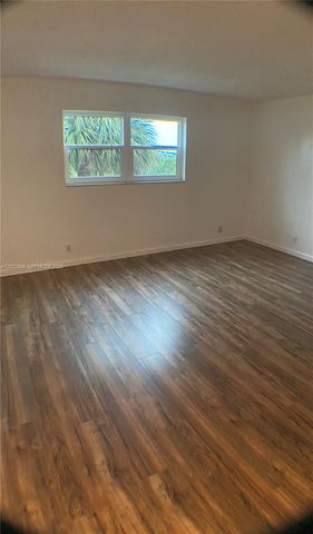 2061 NW 47th Ter 302, Lauderhill, FL 33313