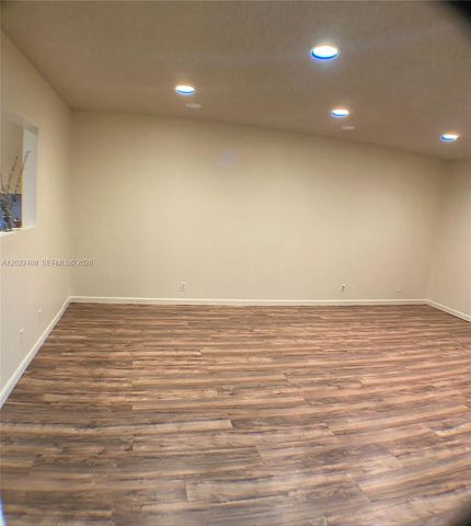 2061 NW 47th Ter 302, Lauderhill, FL 33313