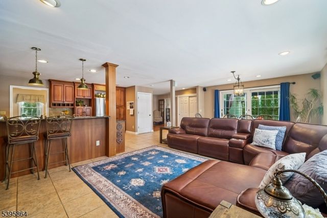 47 Canoe Brook Pkwy, Summit City, NJ 07901