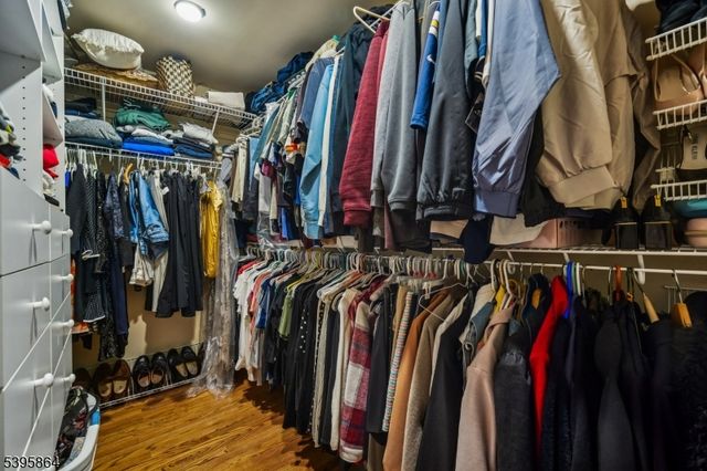 47 Canoe Brook Pkwy, Summit City, NJ 07901