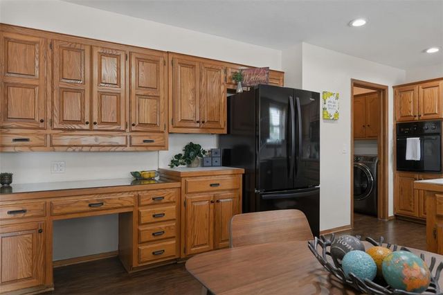 6812 N Ann Arbor Terrace, Oklahoma City, OK 73132