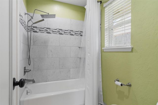 6812 N Ann Arbor Terrace, Oklahoma City, OK 73132
