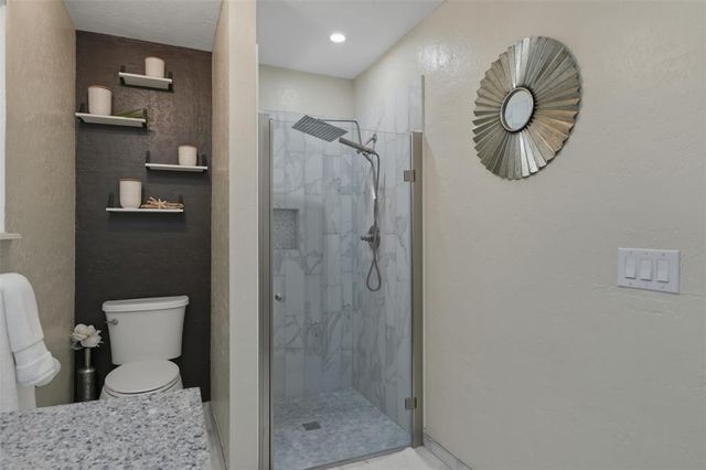 6812 N Ann Arbor Terrace, Oklahoma City, OK 73132